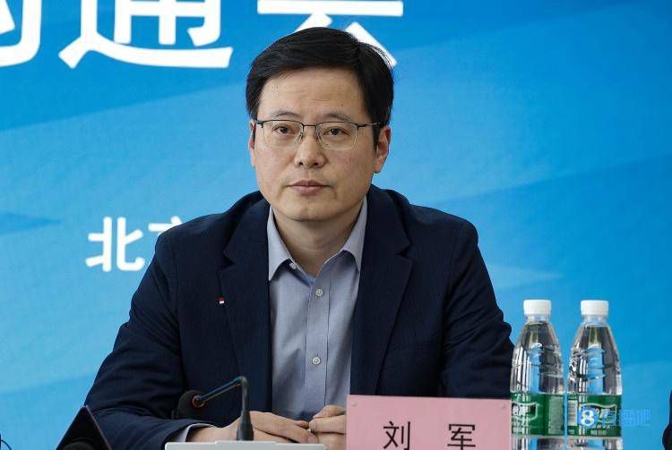 舅舅的情人与我